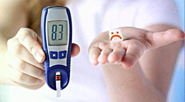 ताजे अमरूद और जामुन